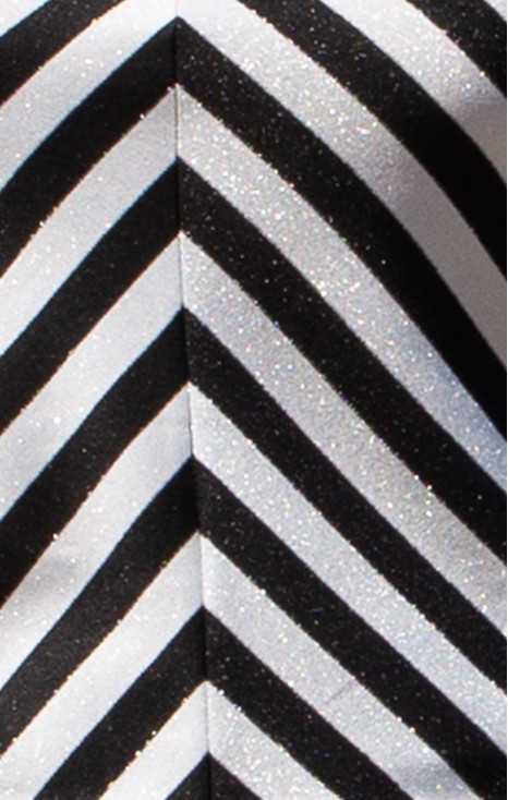 Graphic Illusion Shimmer Top
